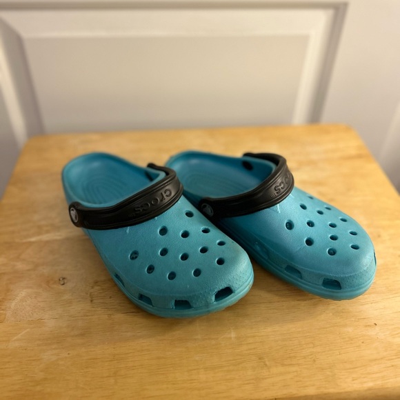 Crocs - Picture 2 of 5